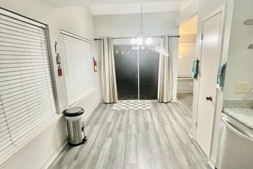 3 Bedroom Entire Home - Centrally Located In Katy, Texas Exterior foto