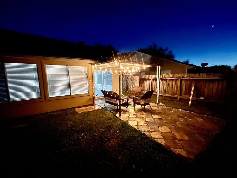 3 Bedroom Entire Home - Centrally Located In Katy, Texas Exterior foto
