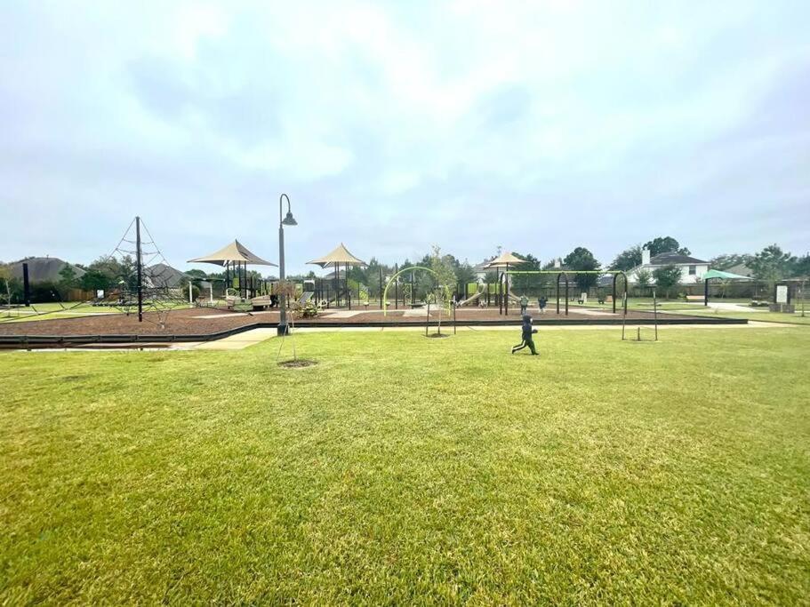 3 Bedroom Entire Home - Centrally Located In Katy, Texas Exterior foto
